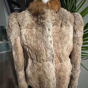 Vtg Rabbit Tan Fur Jacket (fox trim)